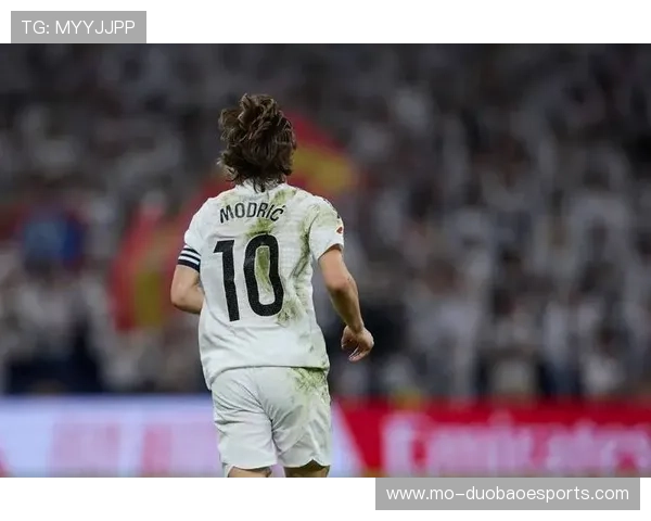 五号球衣的传奇足坛人物与经典瞬间的回顾与展望 五号球衣的传奇足坛人物与经典瞬间的回顾与展望