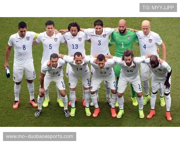 美国足球队现役球星盘点与表现分析